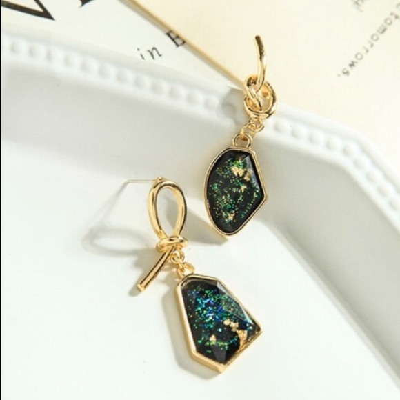 💫 NWT Galaxy Knot Drop Earrings 🌌🌜 - Picture 5 of 5